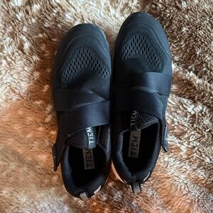 TIEM Slipstream Cycling Shoes